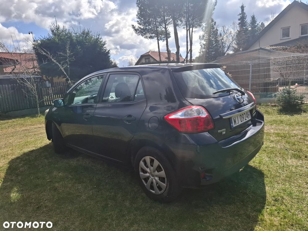 Toyota Auris 1.33 VVT-i Terra - 5