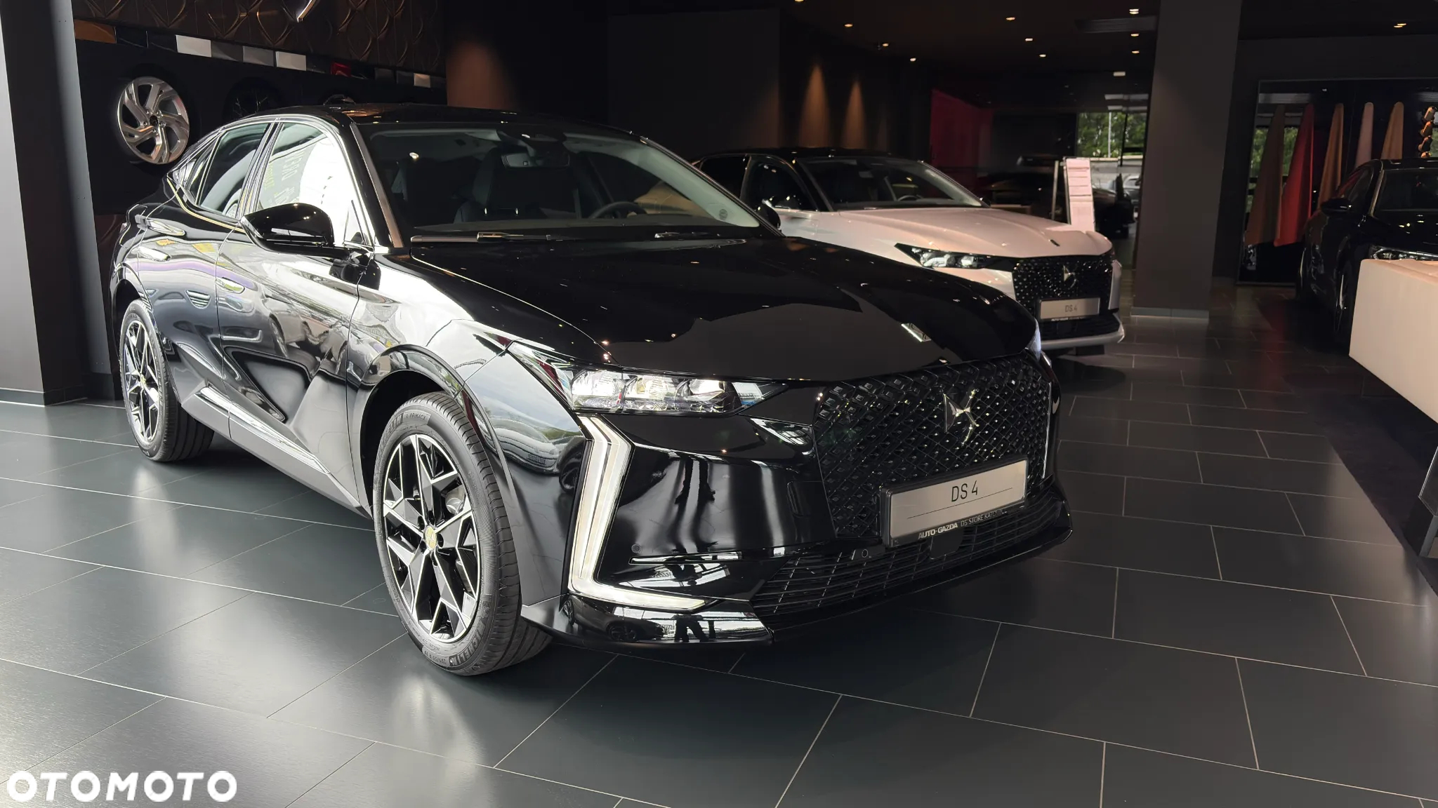DS Automobiles DS 4 1.2 mHEV 136 Edition France eDCS6 - 3