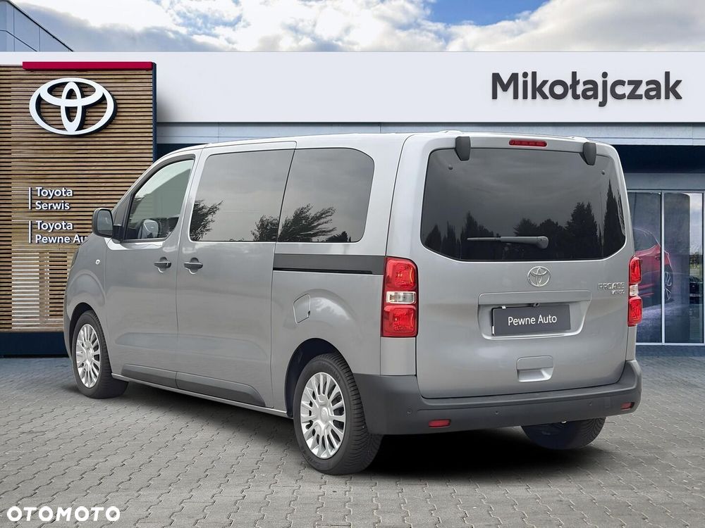 Toyota Proace Verso 2.2 D4-D Medium Business - 7