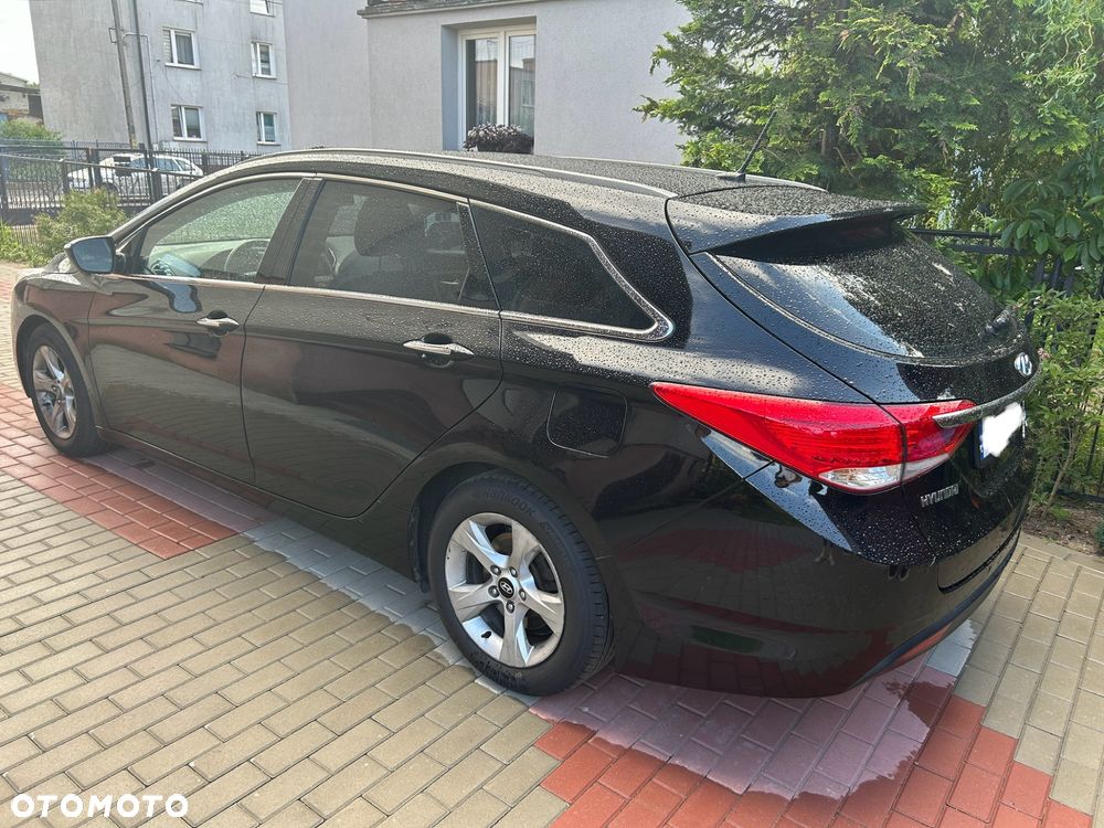 Hyundai i40 1.7 CRDi Comfort + - 7