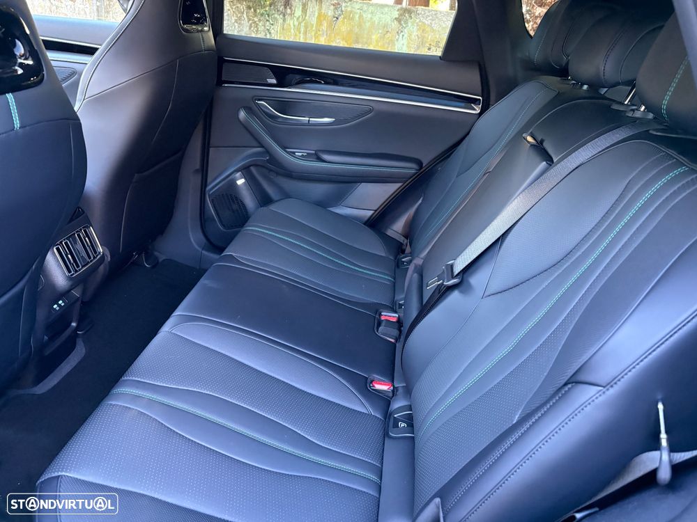 BYD Seal U DM-i Comfort - 11