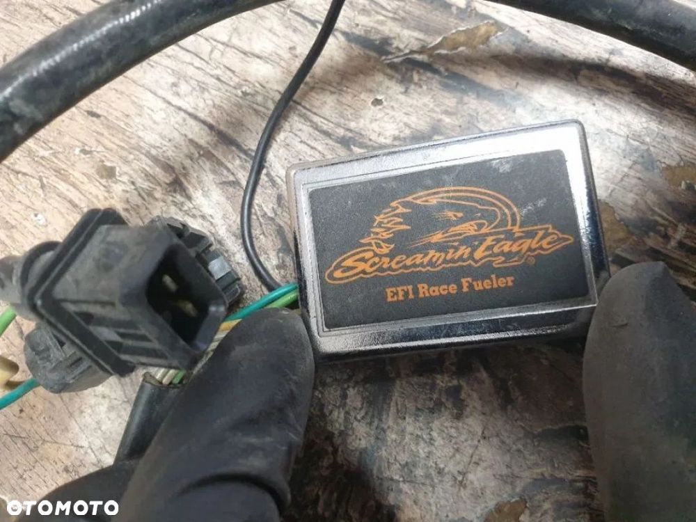 Power Commander Screamin Eagle Pro EFI Race Harley Davidson - 3