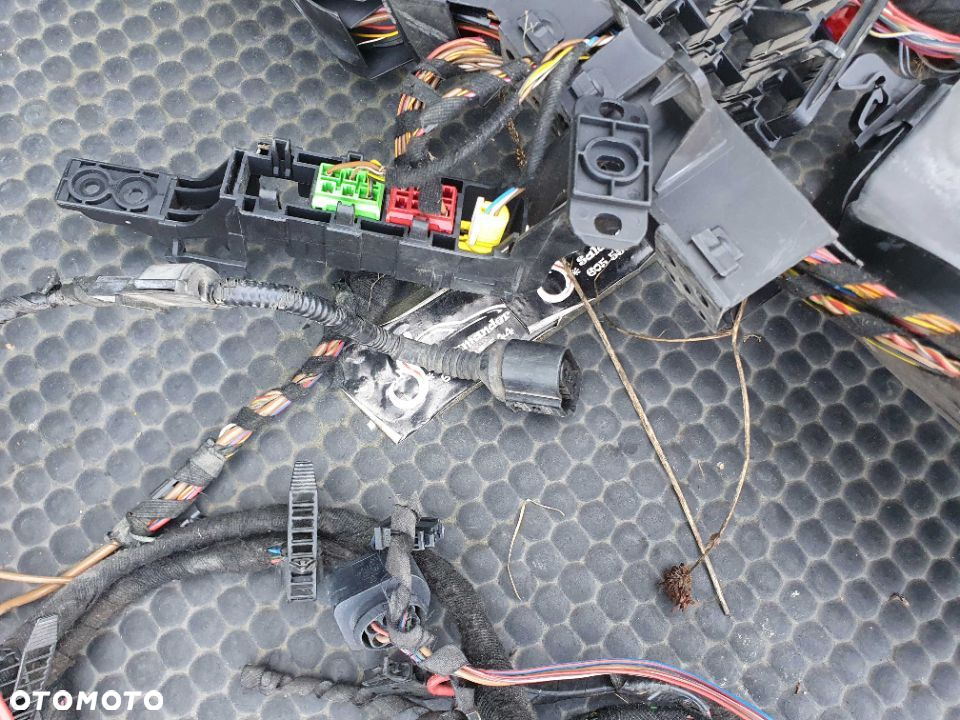 Wiazka Instalacja Wnetrza EUROPA AUDI A4 B6 Benzyna 3.0 ASN V6 Kombi Automat - 18