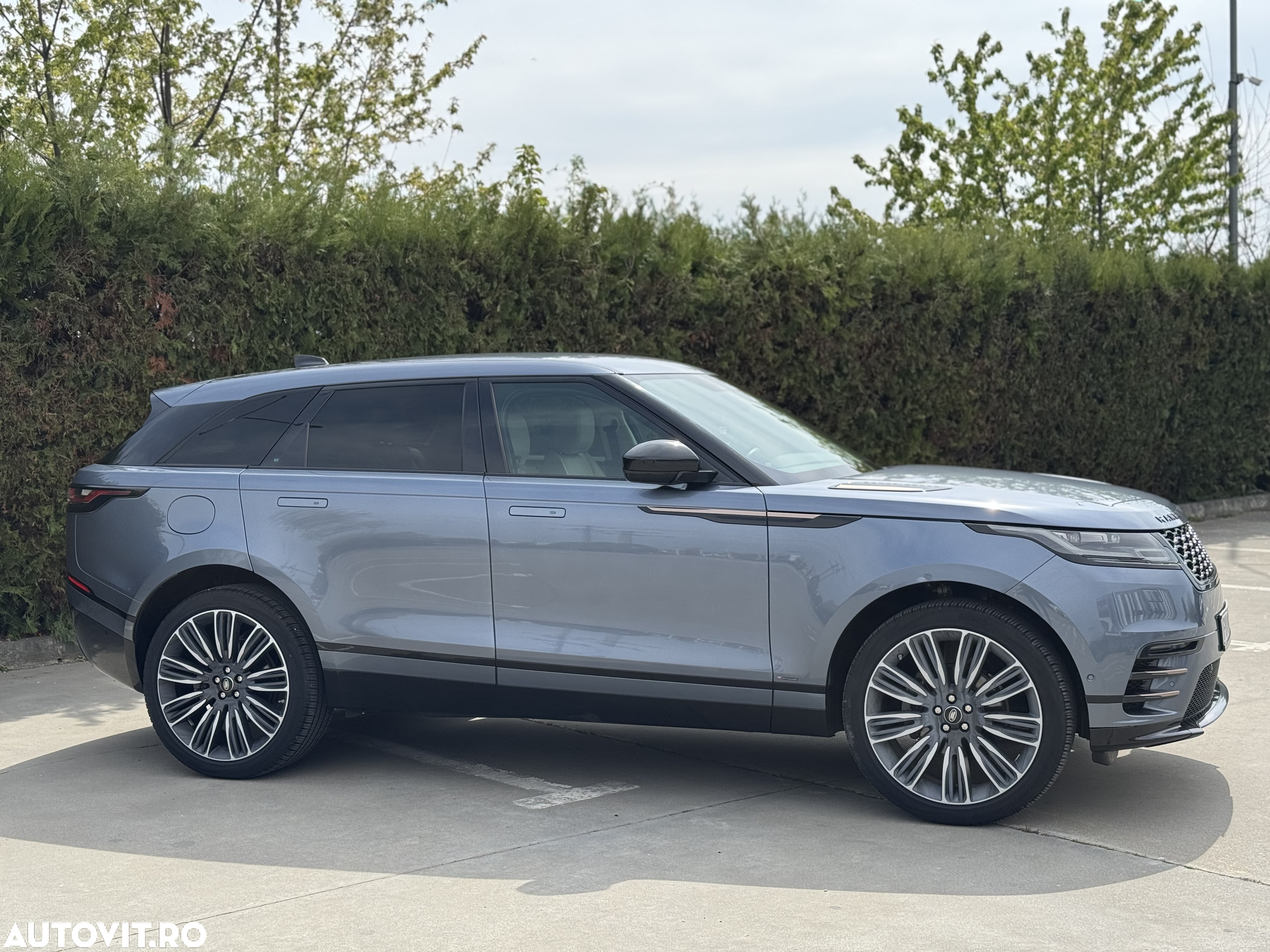Land Rover Range Rover Velar R-Dynamic 2.0 SE - 38
