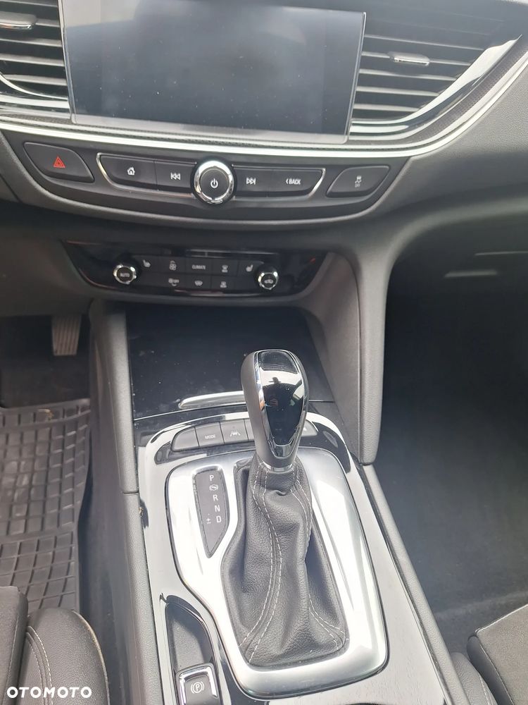 Opel Insignia 2.0 CDTI Business Elegance S&S - 32