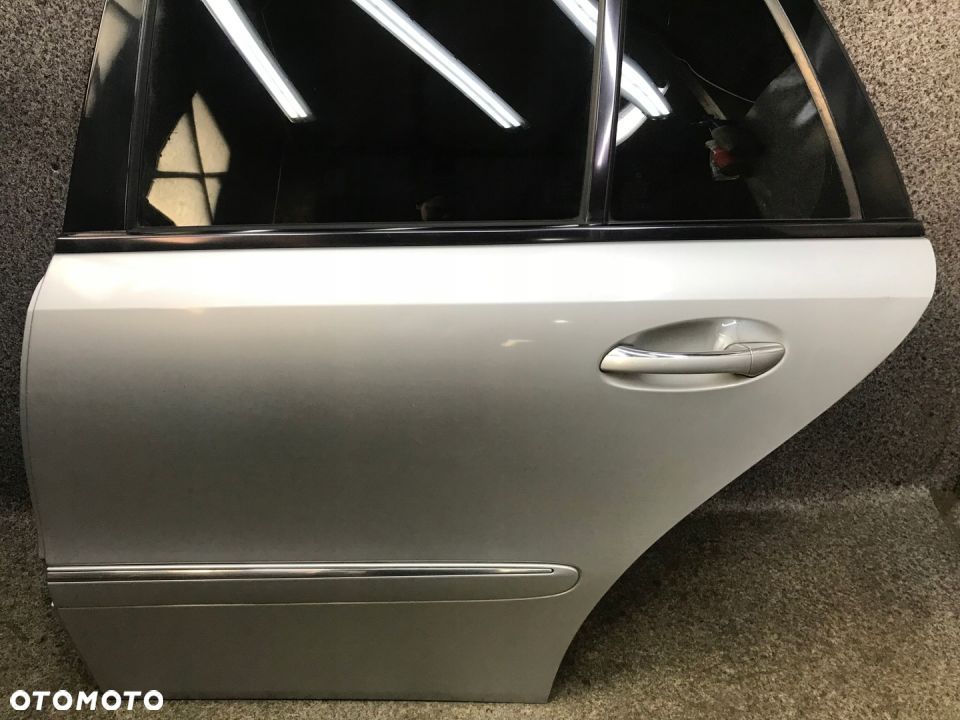 Mercedes W211 drzwi lewy tyl C744 KOMBI ELEGANCE - 6
