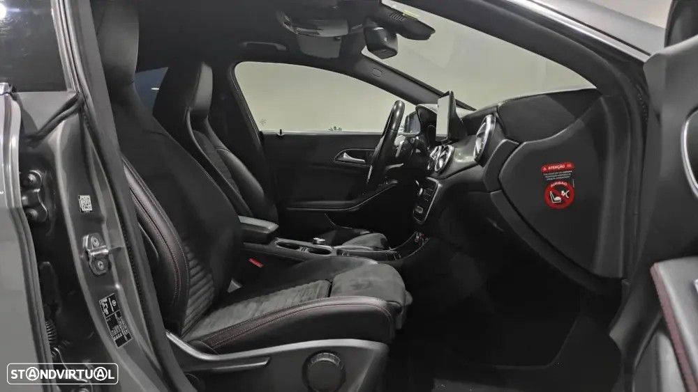 Mercedes-Benz CLA 200 d AMG Line Aut. - 24