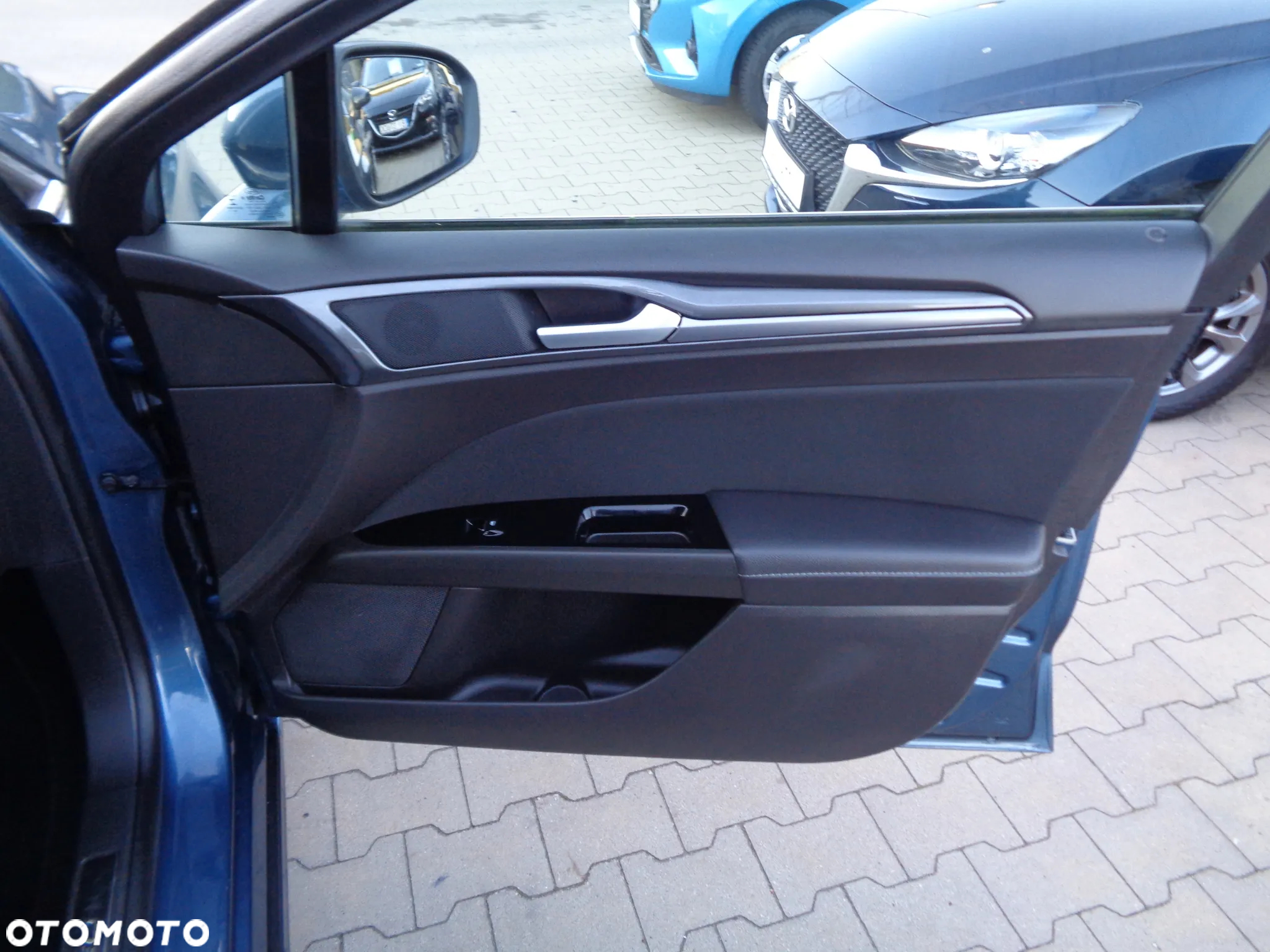 Ford Mondeo - 26