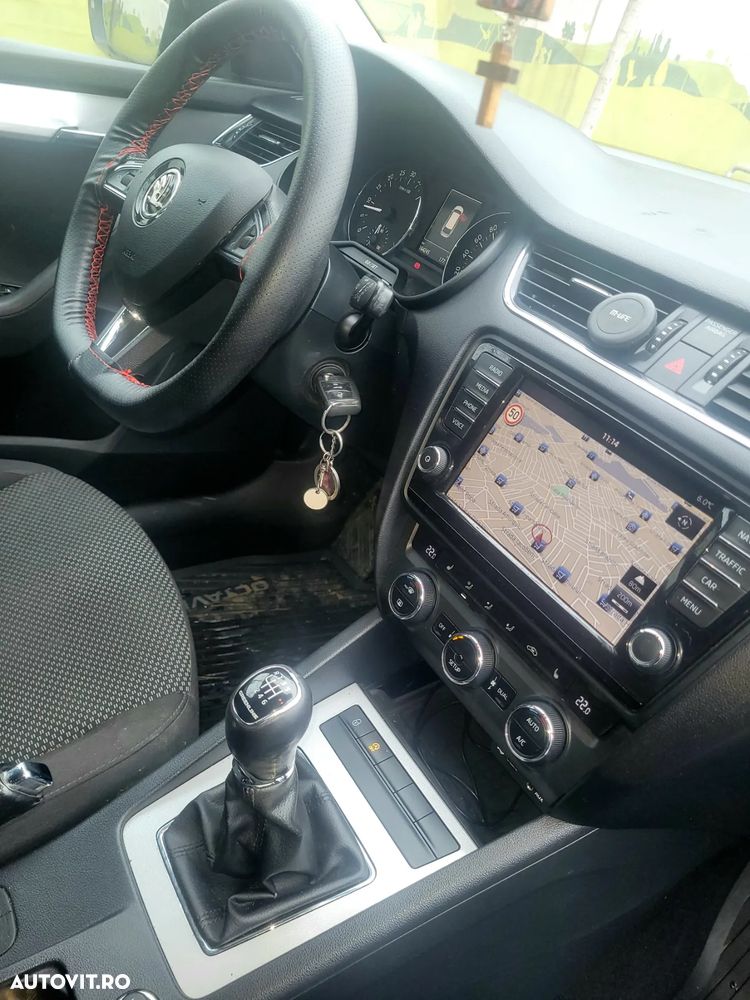 Skoda Octavia Combi 1.6 TDI (Green tec) Ambition - 7