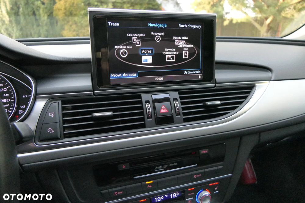 Audi A6 Avant 2.0 TDI Ultra S tronic - 29