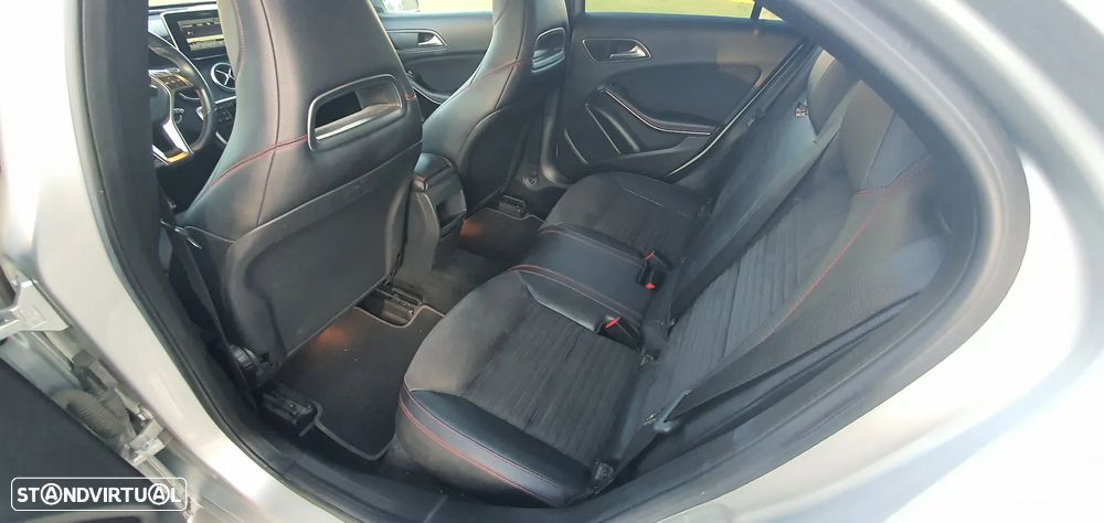 Mercedes-Benz A 200 CDI BE AMG Line Aut. - 11