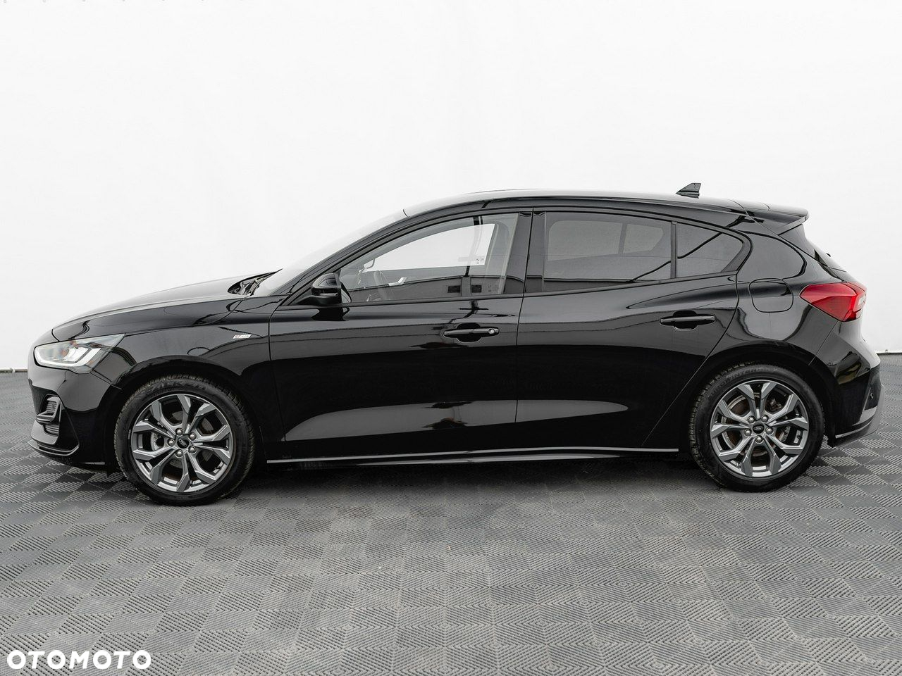 Ford Focus - 10