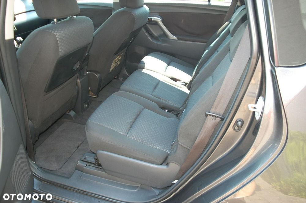 Toyota Verso - 27