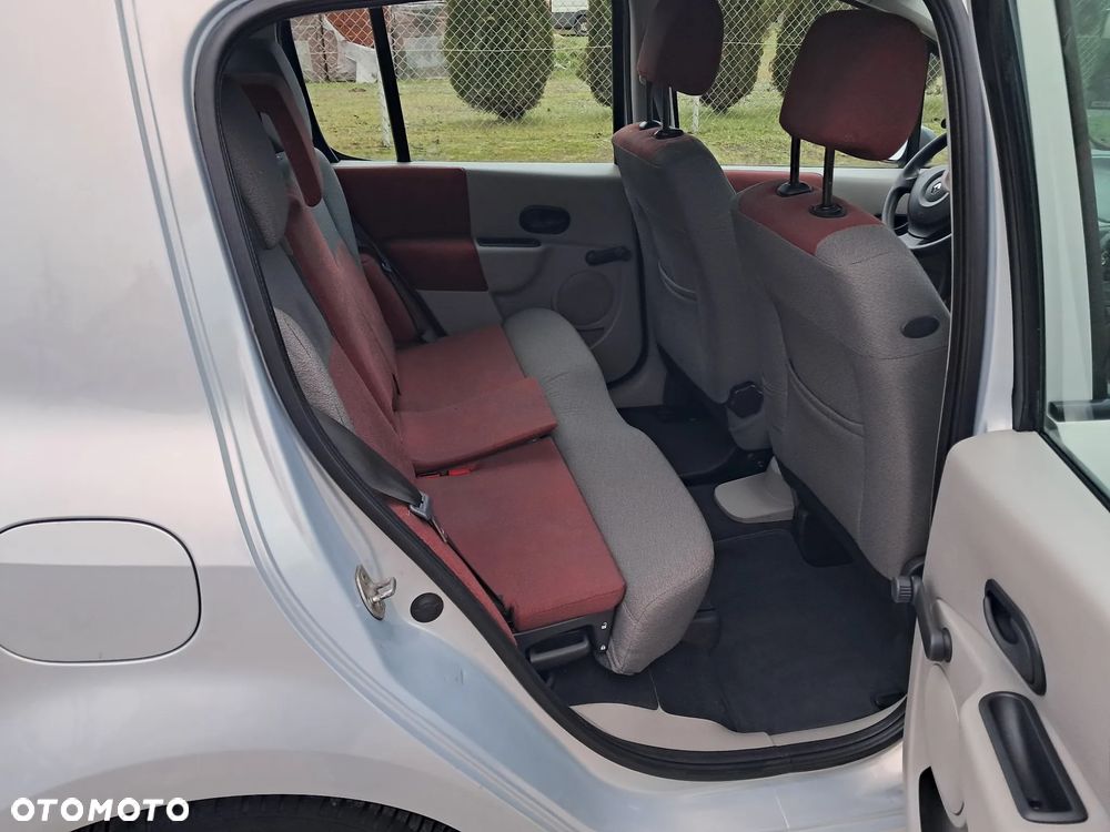 Renault Modus 1.2 16V Dynamique - 17