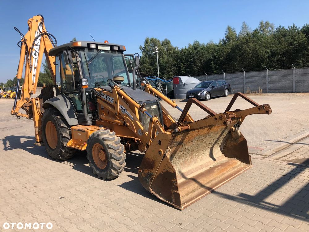 Case 590SR2 - 3
