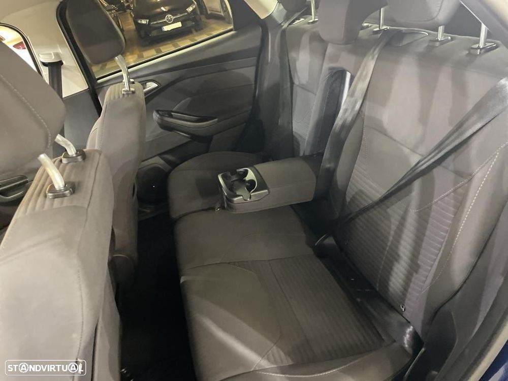 Ford Focus SW 1.5 TDCi Titanium - 6