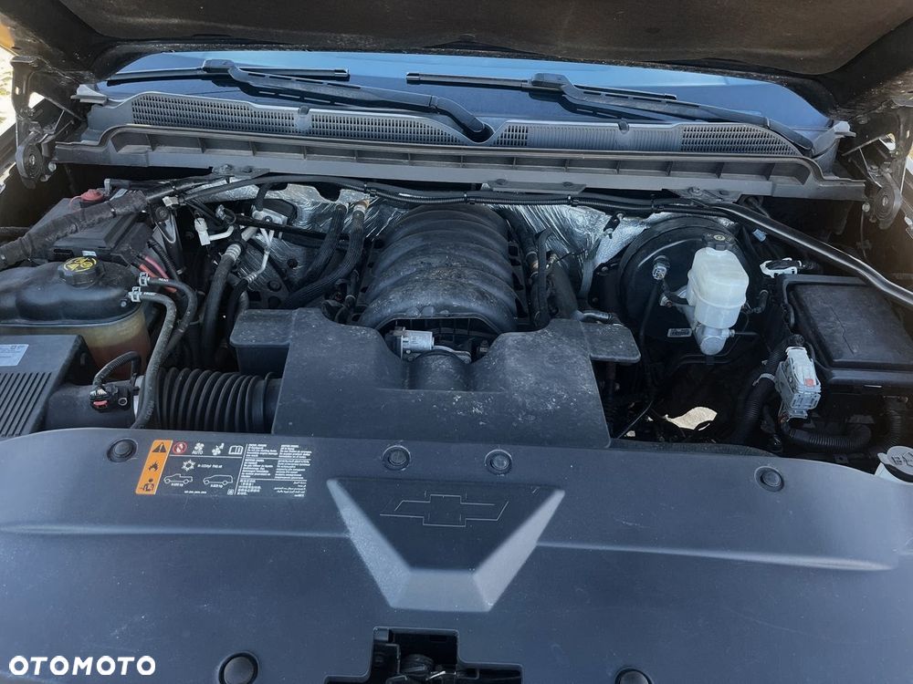 Chevrolet Silverado - 13