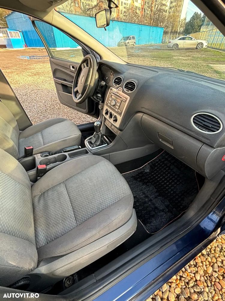 Ford Focus 1.6 TDCi Connection - 4