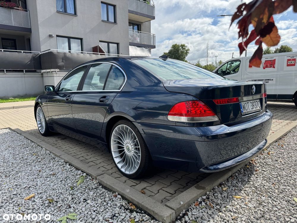 BMW Seria 7 745i - 3