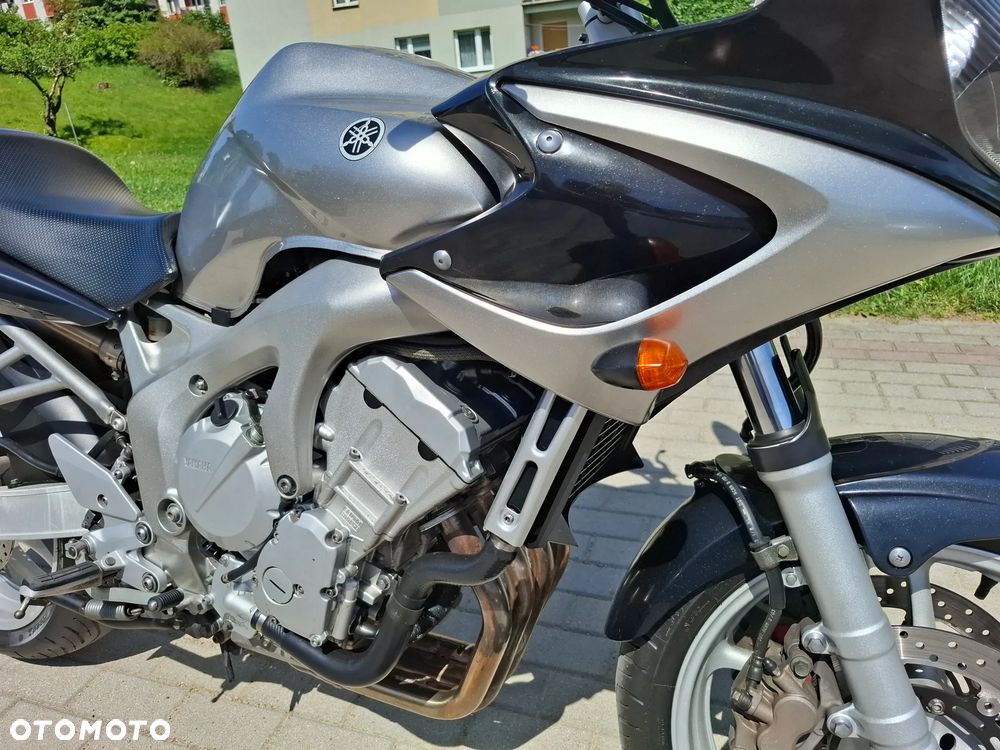 Yamaha FZ6 - 26