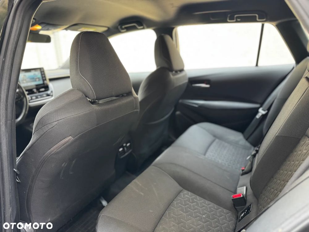 Toyota Corolla 2.0 Hybrid Comfort - 9