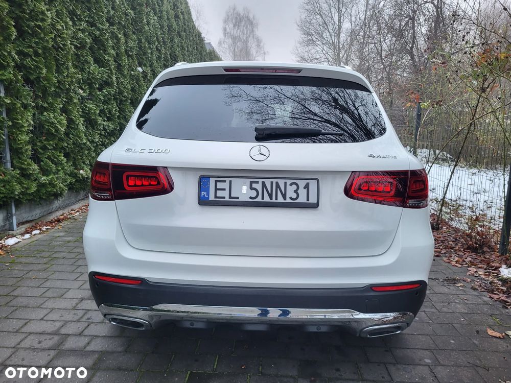 Mercedes-Benz GLC 300 4Matic 9G-TRONIC - 7