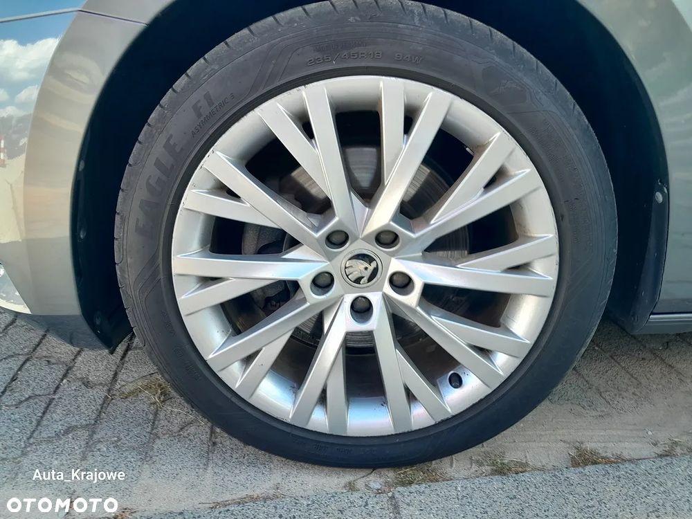 Skoda Superb 2.0 TSI Ambition DSG - 40