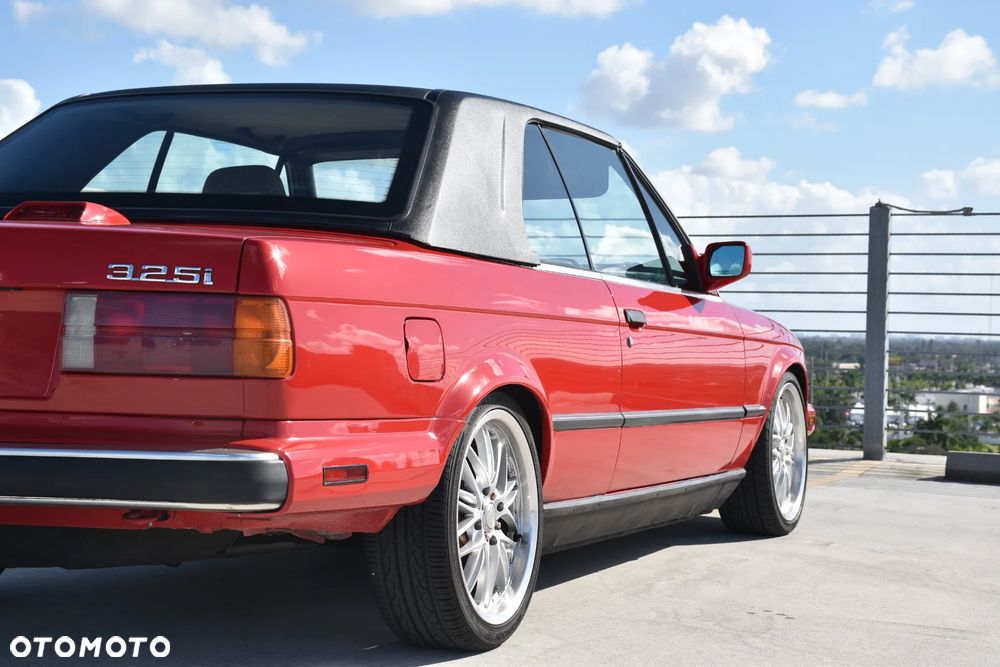 BMW Seria 3 - 18