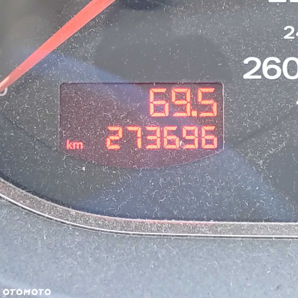 Audi A6 Avant - 1