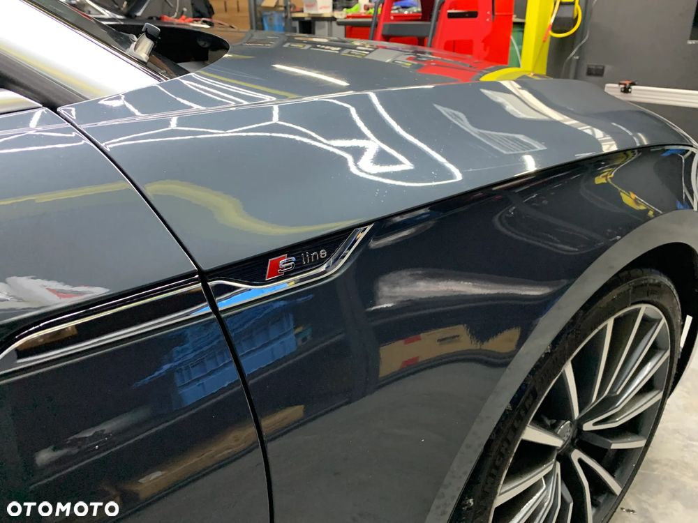 Audi A5 Cabrio 2.0 TFSI quattro S tronic - 4