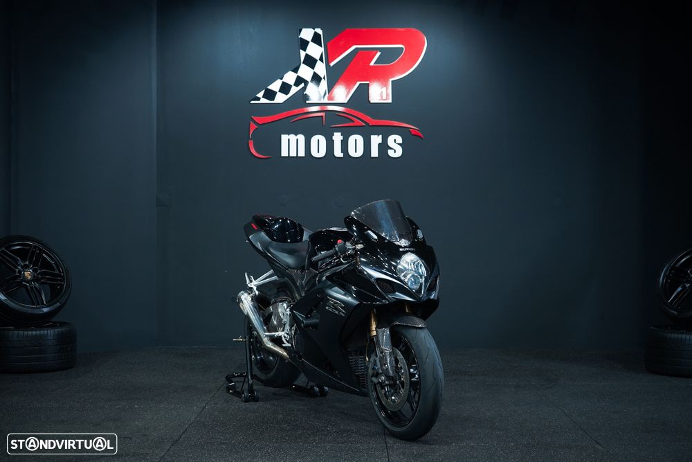 Suzuki GSX-R K8 - 1