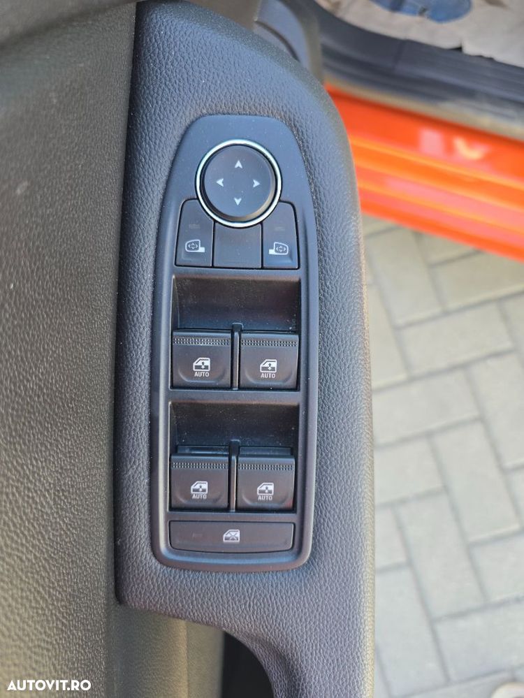 Renault Clio - 24