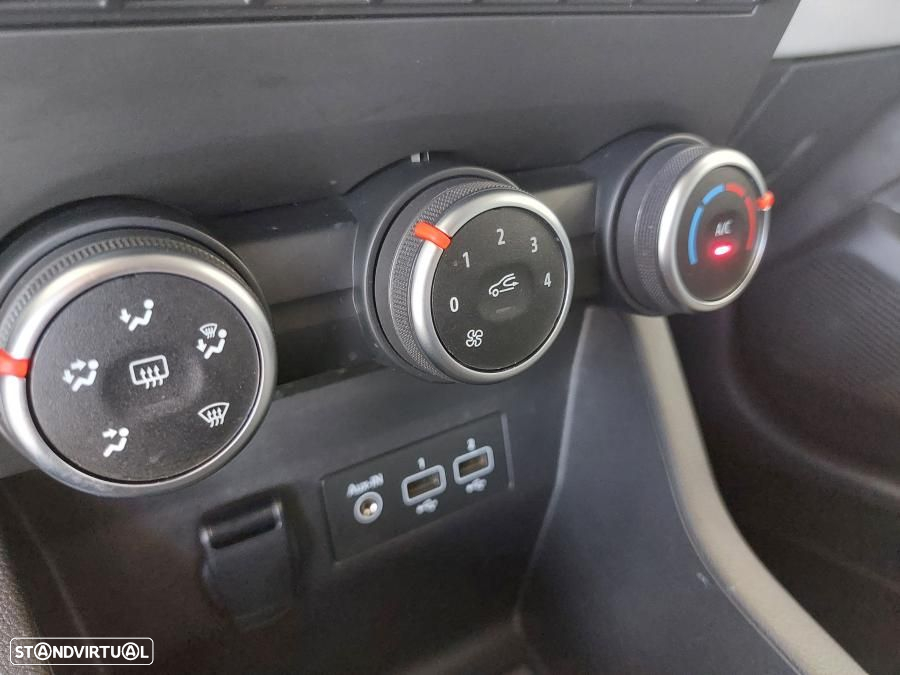 Renault Clio 1.0 TCe Limited - 33