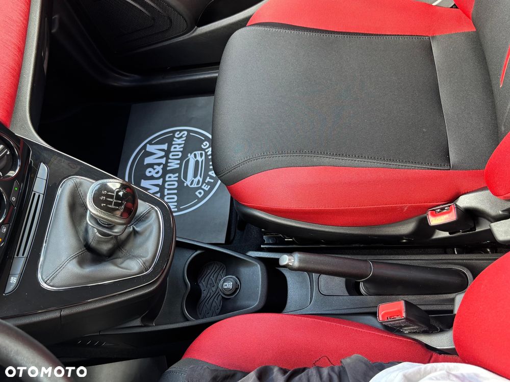 Lancia Ypsilon Y 1.2 8v Black & Red Edition - 16