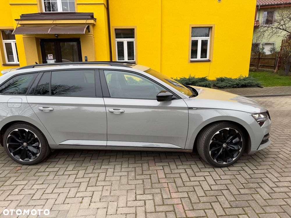 Skoda Superb 2.0 TDI DSG Sportline - 14