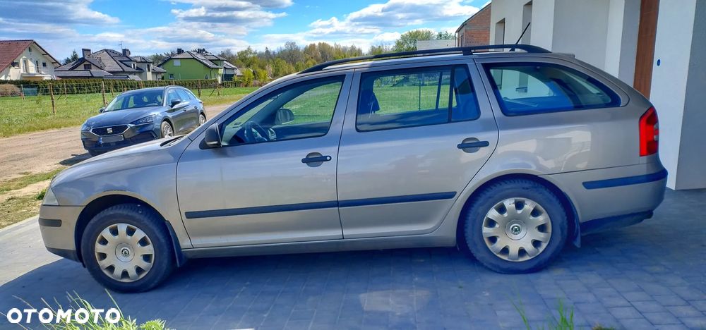 Skoda Octavia 1.6 Tour - 5