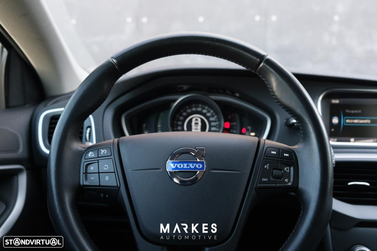Volvo V40 1.6 D2 Momentum - 8