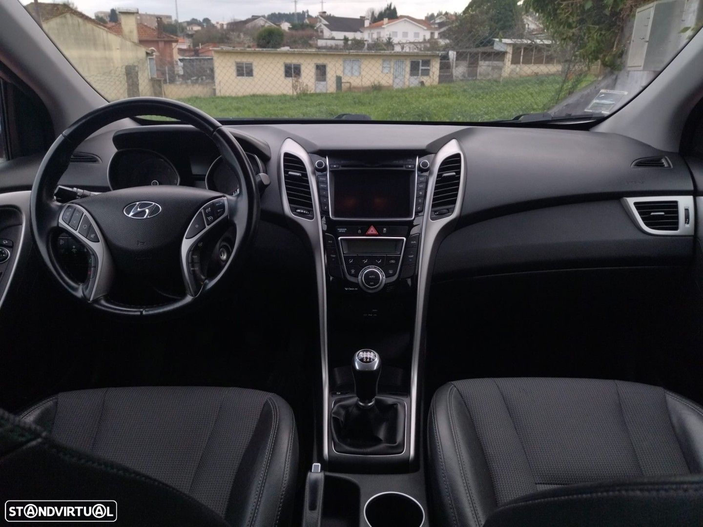 Hyundai i30 SW 1.6 CRDi Blue Comfort Auto AC+J17 - 7