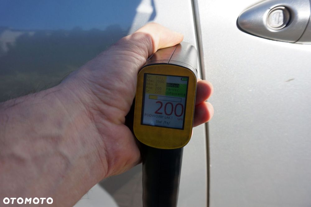 DRZWI TYLNE PRAWE IX35 I  RAH  SREBRNY HYUNDAI 2009-2015 - 9