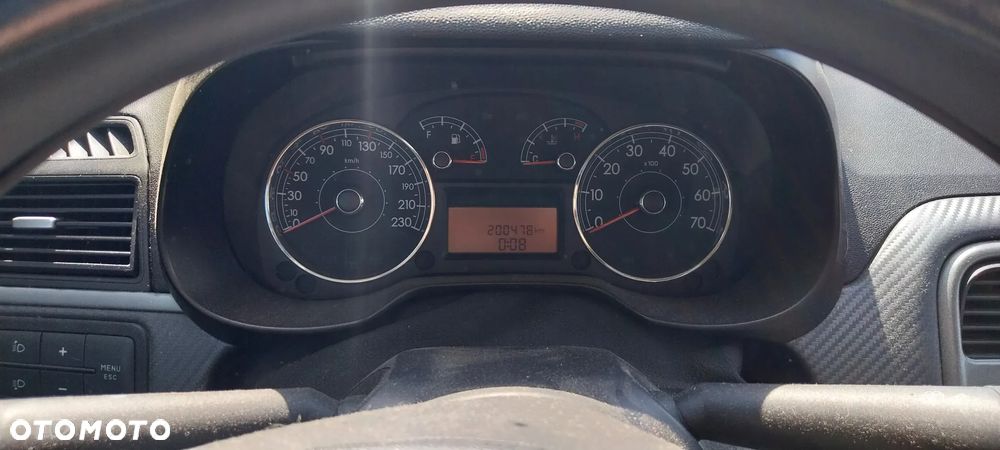 Fiat Punto 1.2 8V - 4