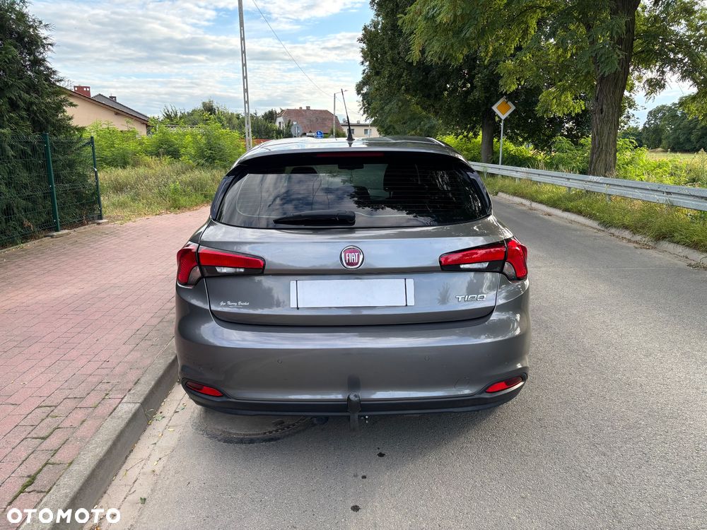 Fiat Tipo 1.6 MultiJet DCT Easy - 4
