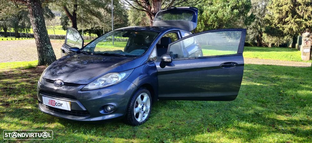 Ford FIESTA - 18