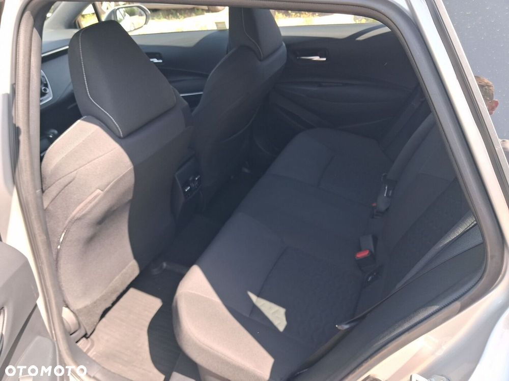 Toyota Corolla 1.8 Hybrid Comfort - 10