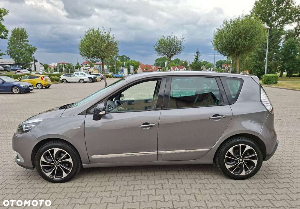 Renault Scenic - 11