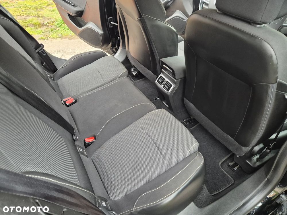 Renault Megane ENERGY TCe 130 PLAY - 11