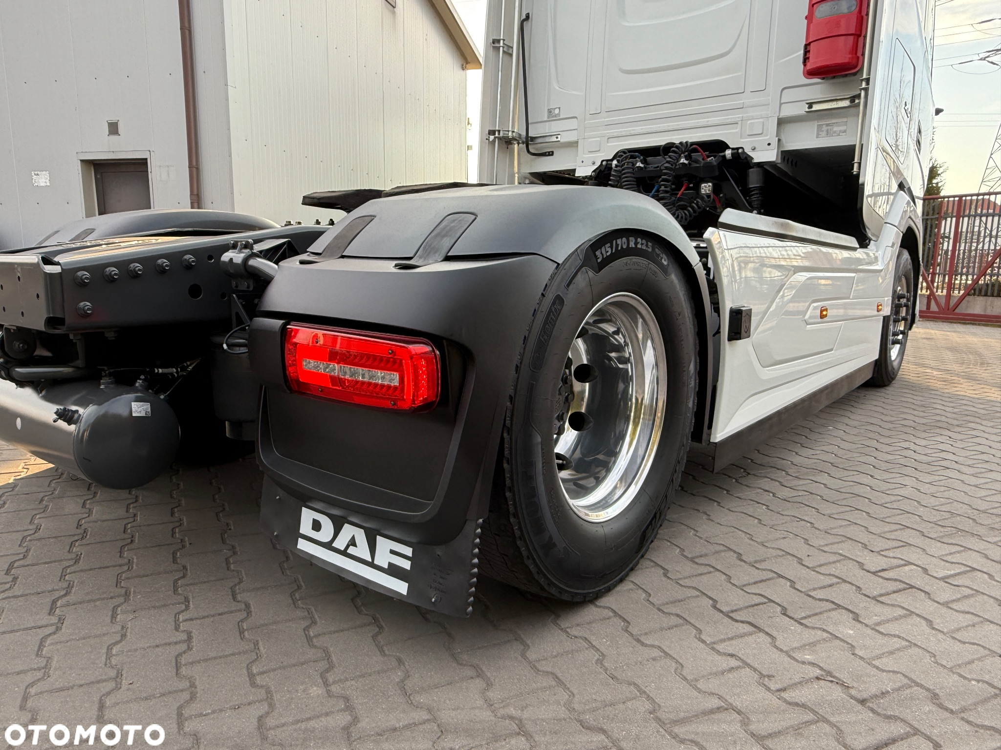 DAF XG - 21