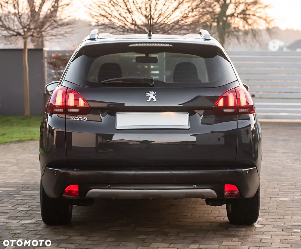 Peugeot 2008 PureTech 110 Stop&Start Allure - 11