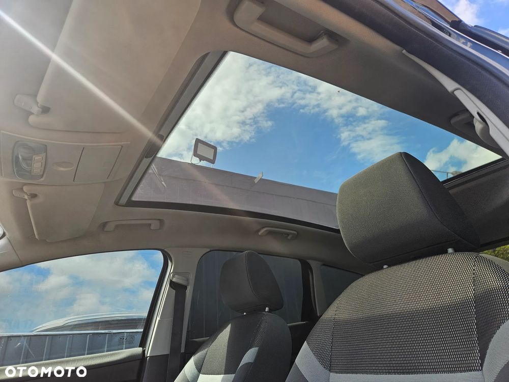 Ford Kuga 2.0 TDCi 4x4 Titanium - 16