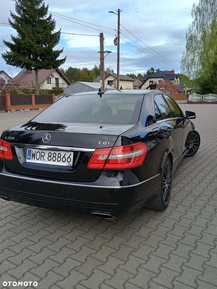 Mercedes-Benz Klasa E 220 BlueTEC 7G-TRONIC Avantgarde - 3