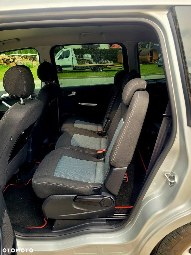 Ford Galaxy 2.0 TDCi Titanium - 25